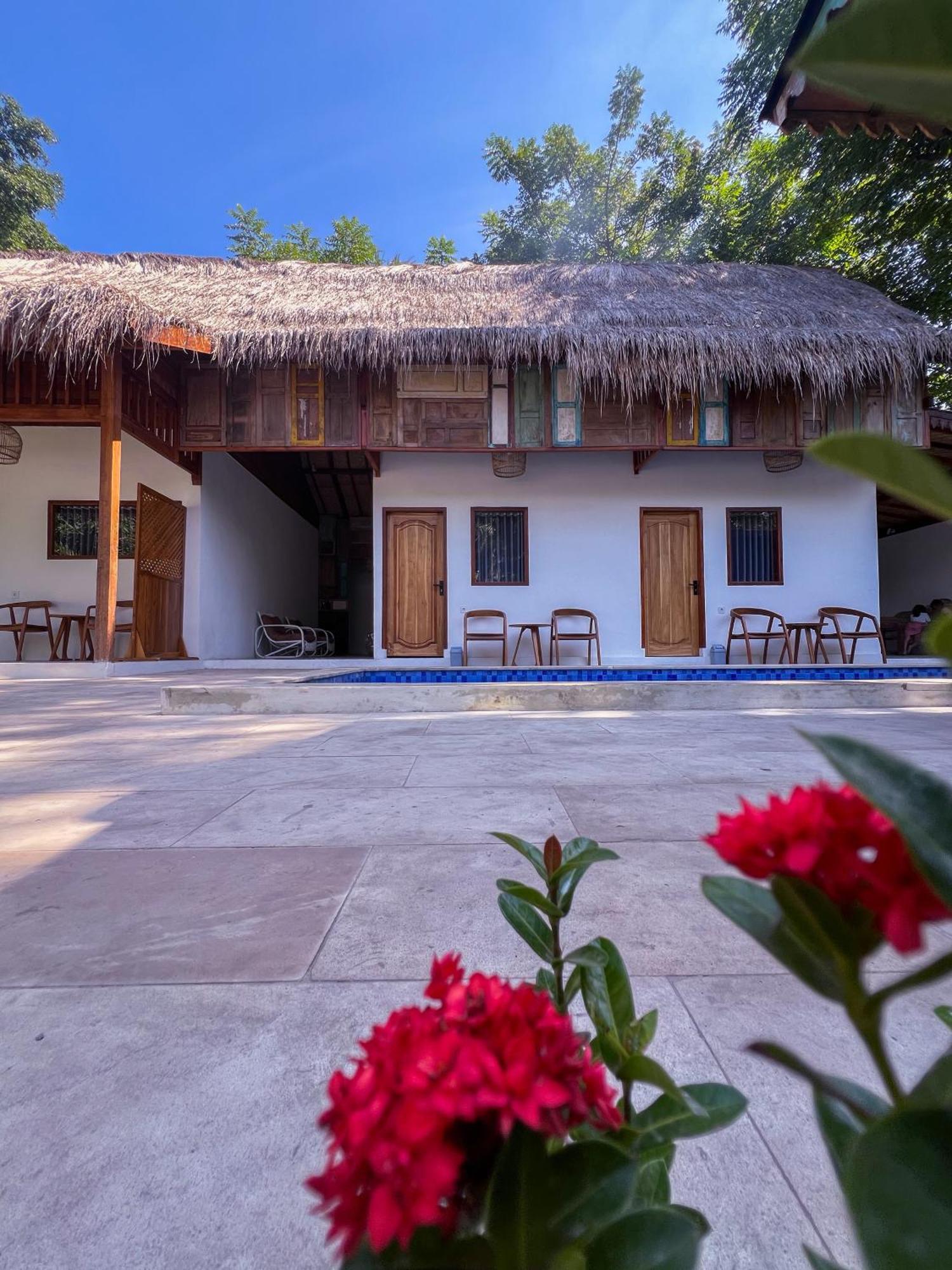 Bae Gili Inn Gili Air Exterior photo